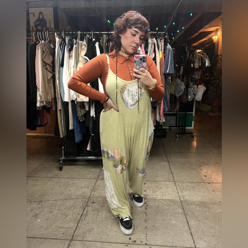 233b-Black. Ribbed Collared Button Front Long Sle… - image 3